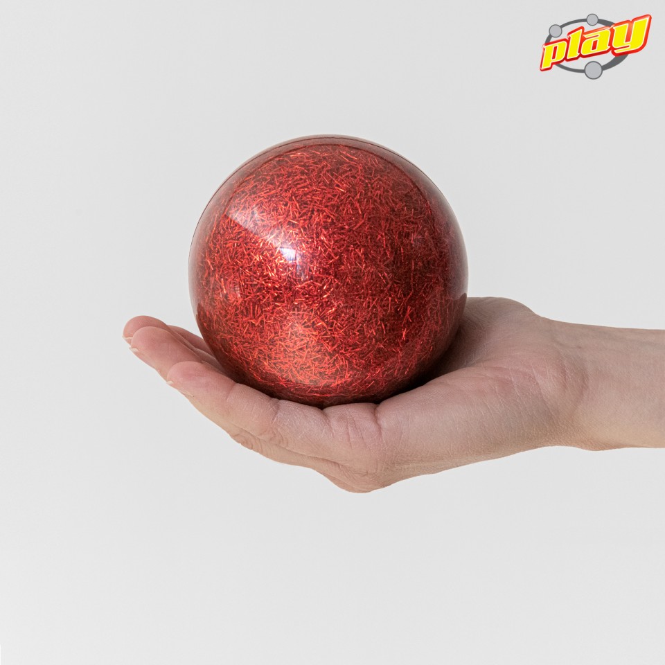 stage-balls2
